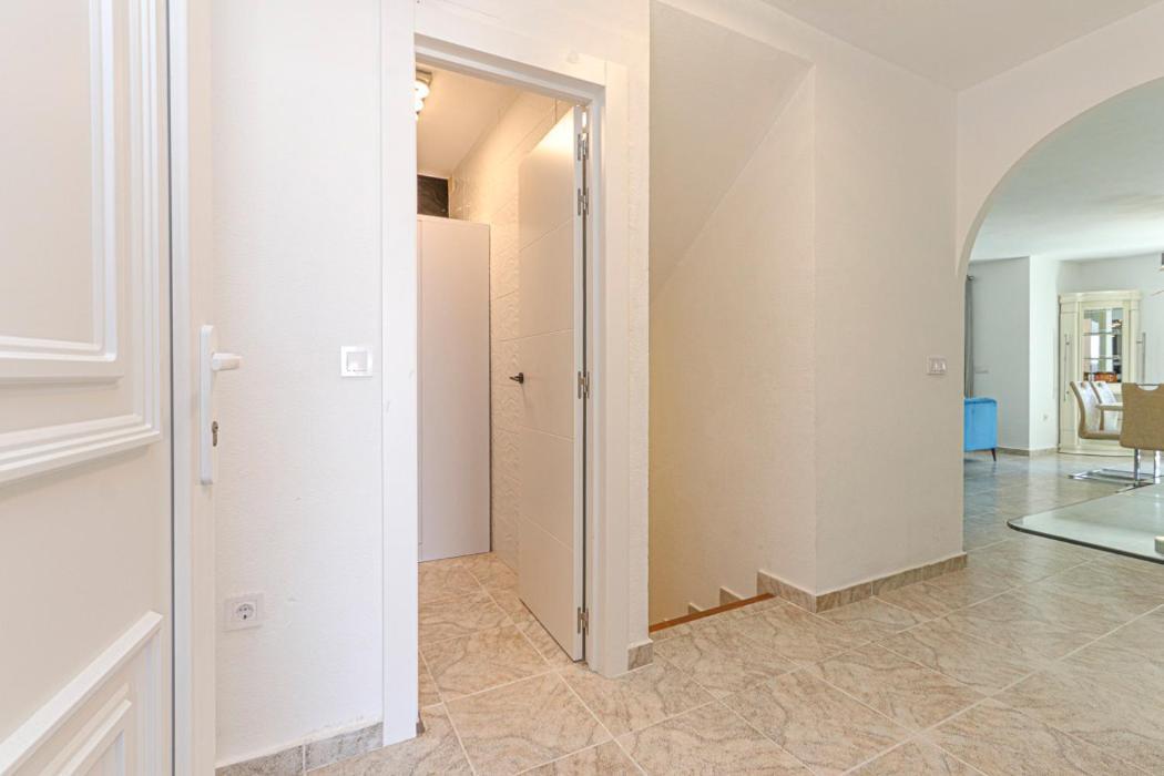 Presidential Suite Villamartin Plaza Av Brisas 67 อาลิกันเต ภายนอก รูปภาพ