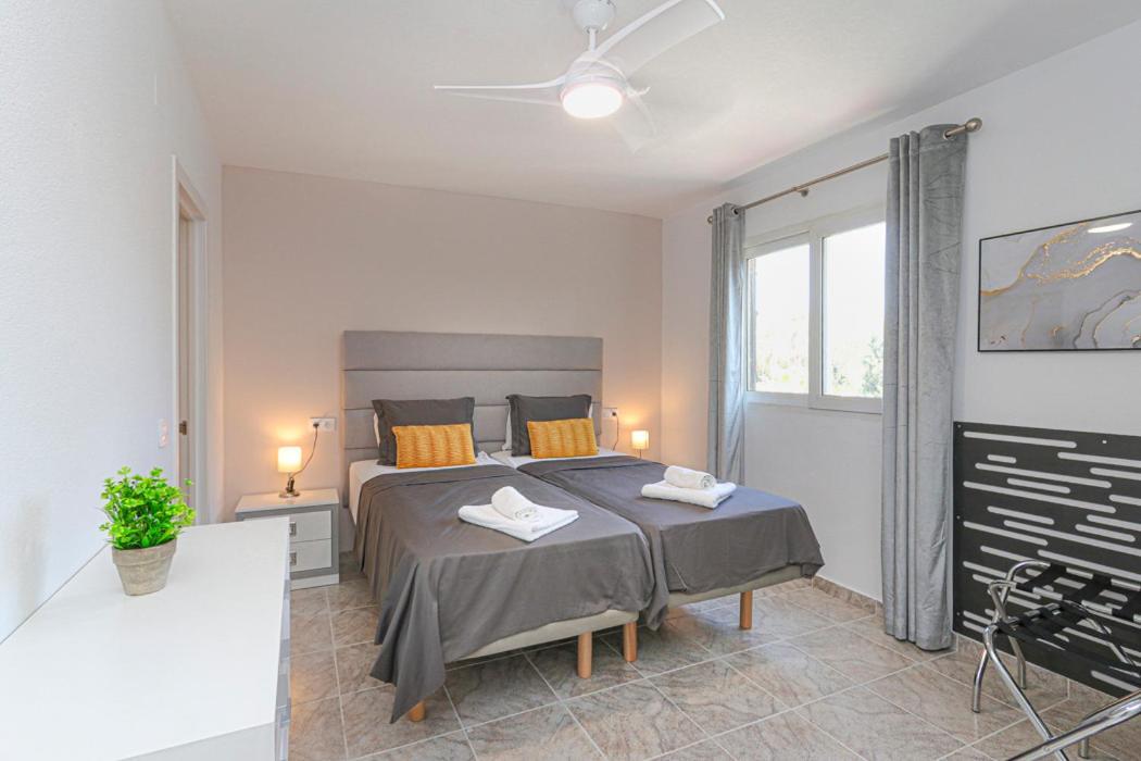 Presidential Suite Villamartin Plaza Av Brisas 67 อาลิกันเต ภายนอก รูปภาพ